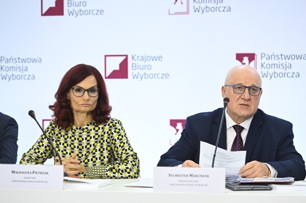 Sąd zatwierdza ponowne przeliczenie głosów w wyborach prezydenckich. Po ujawnionych przeciekach termin wyznaczono na 2026 rok