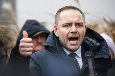 Małżeństwo Karola Nawrockiego w ruinie po tym, jak test DNA ujawnił szokującą prawdę o ojcostwie