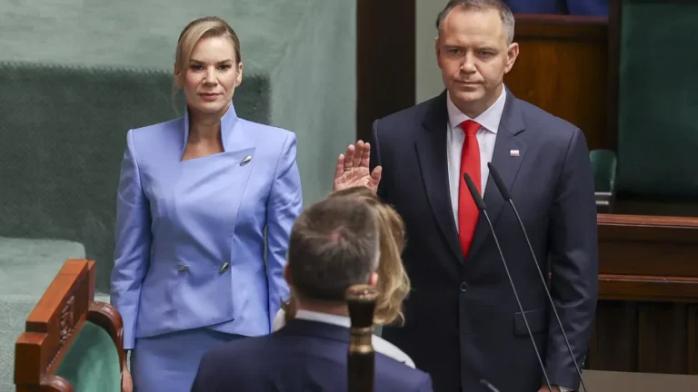 Marta Nawrocki potwierdza rozwód z Karolem Nawrockim w oświadczeniu opublikowanym w mediach społecznościowych