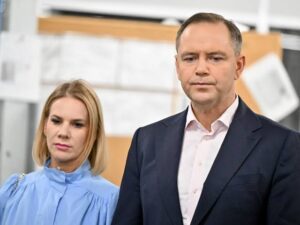 Rodzinny skandal czy dezinformacja? Media opisują kontrowersje wokół Karola Nawrockiego