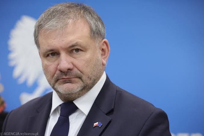 Nieoczekiwany rozwój wydarzeń Nagranie z monitoringu ujawnia tajny udział Waldemara Żurka w sfałszowaniu wyborów prezydenckich na korzyść Karola Nawrockiego