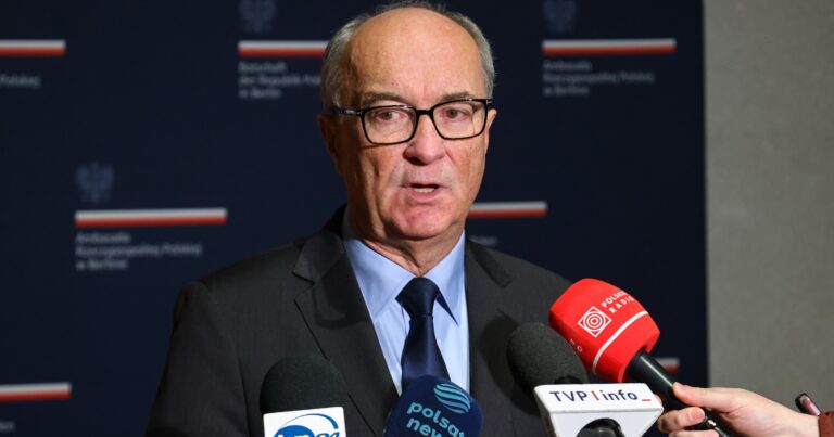 Dokumenty Sądu Najwyższego ujawnione przez Włodzimierza Czarzastego wywołują oskarżenia o manipulacje wyborcze