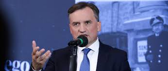 UE w szoku: skorumpowany polski minister poszukiwany za gigantyczne defraudacje otrzymuje azyl VIP na Węgrzech”