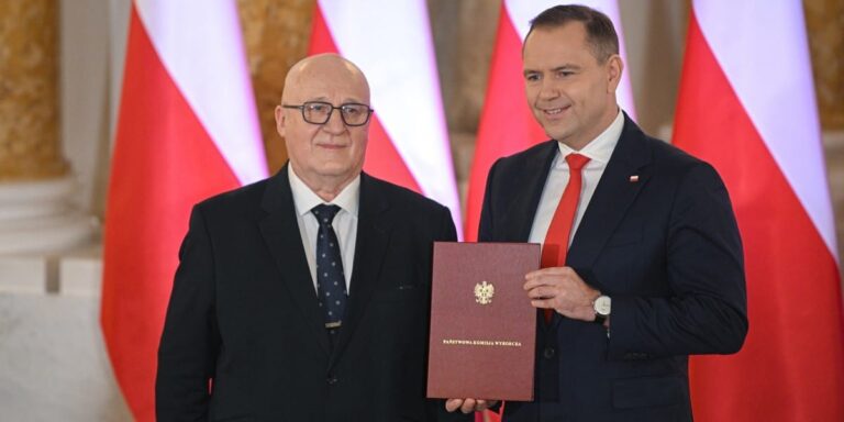 Wyrok o wysokiej stawce: Sąd Najwyższy stanowczo reaguje na domniemane bezprawne działania podczas ostatnich wyborów.