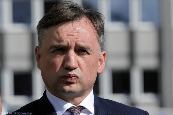 Węgierska bomba zdrady: Sąd Najwyższy niszczy marzenia o azylu byłego polskiego giganta energetycznego — czy sprawiedliwość umarła w Europie?