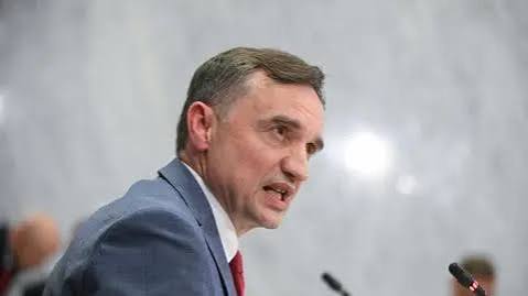 Zbigniew Ziobro aresztowany w rozszerzającym się śledztwie dotyczącym nadużyć w zakresie inwigilacji