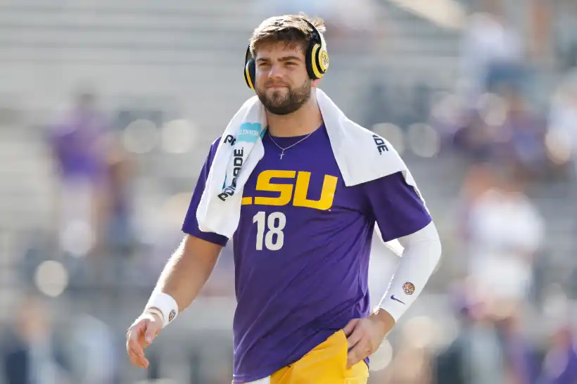 Injury-Plagued QB Seeks Fresh Start as Justin Fields Faces Growing Competition for Starting Role”