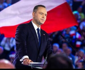 Maja Chwalińska Maja Chwalińska dzieli się subtelnymi fragmentami prywatnej relacji, fani spekulują na temat jej tajemniczego chłopaka