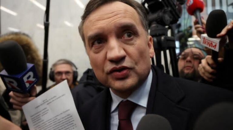 „25 lat więzienia dla Zbigniewa Ziobry? Co naprawdę wiadomo w sprawie Funduszu Sprawiedliwości”