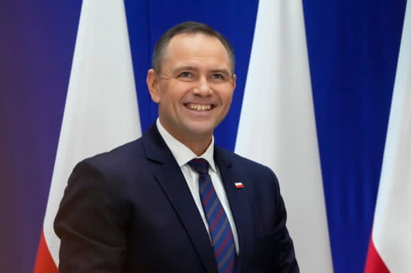 Skandal wyborczy stulecia: zwycięstwo Karola Nawrockiego anulowane przez sąd! Potwierdzona masowa manipulacja – sprawdź, kto ukradł wybory?!