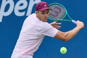 „Hurkacz rzucił wyzwanie mistrzowi ATP 1000. Aż 204 minuty walki Polaka o rekord na US Open”