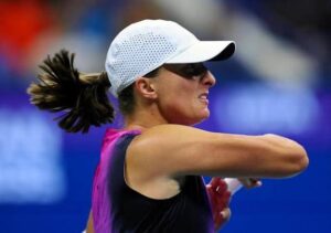 „Psycholog zabrał głos po porażce Świątek w US Open. Wskazuje na jedną rzecz.”