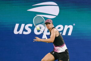 Mistrzyni US Open 2022 Iga Świątek pewnie awansuje do trzeciej rundy i przedłuża wielkoszlemową passę