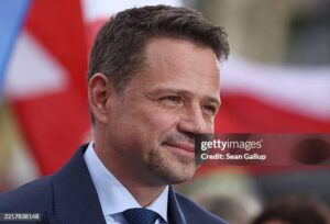 Rafał Trzaskowski w centrum politycznej burzy. Pięć nagrań ujawnia rzekome nielegalne transakcje z jego podpisem